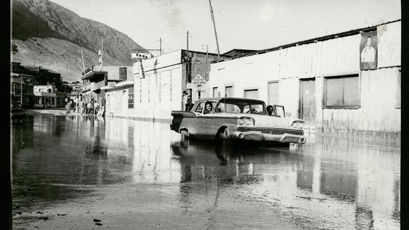 Calle Merino Jarpa. Colección fotográfica. En depósito. N° de inventario A20028.