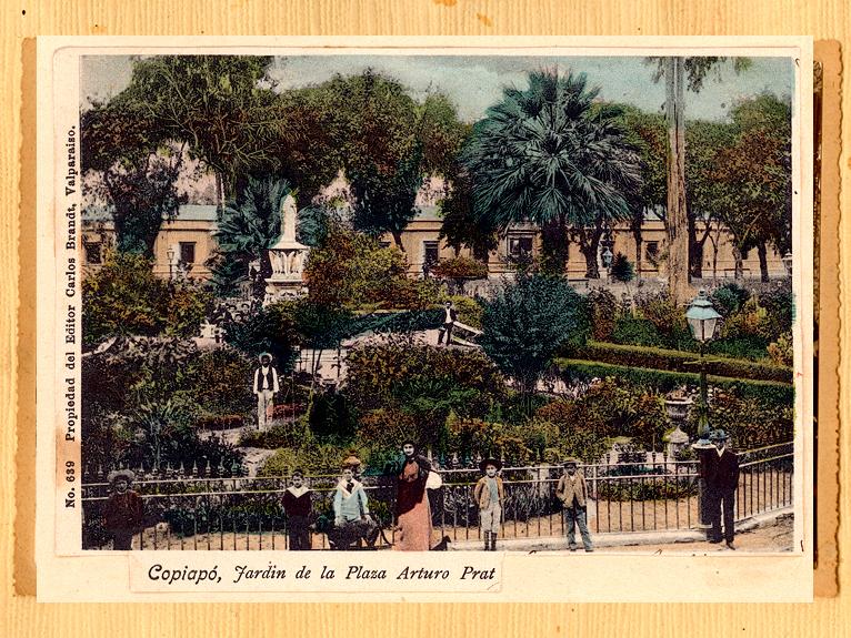 Jardín de la Plza Arturo Prat