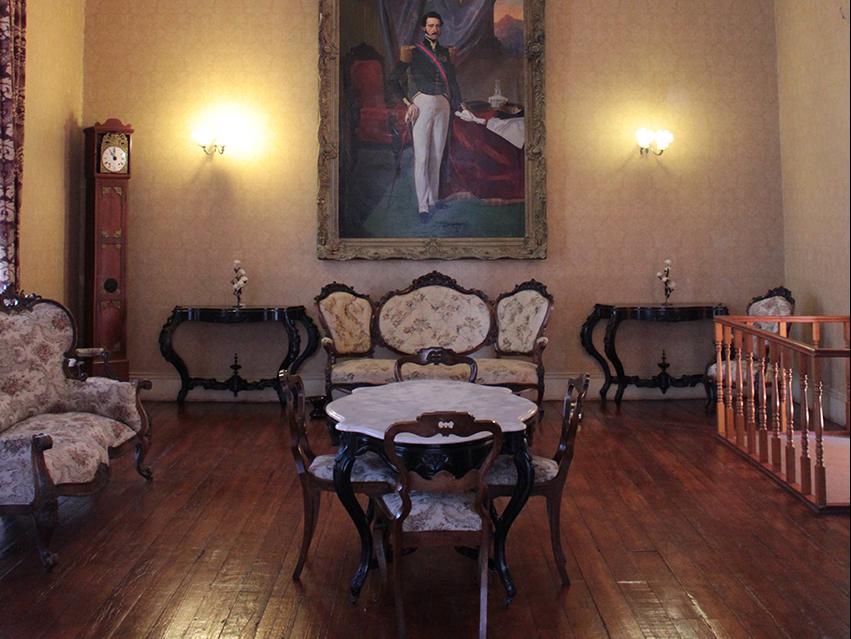 Salón de Tertulias de la casa Matta