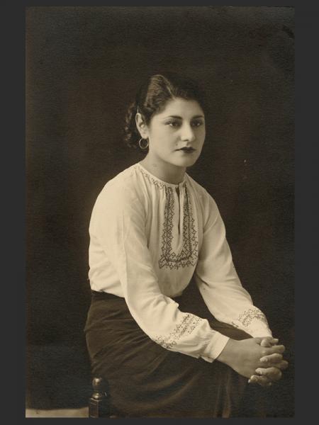 Rosa Balut Acosta, ca.1940.