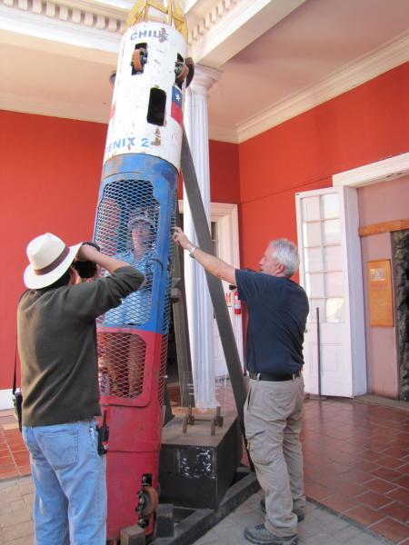 Directora en interior de cápsula Fénix 2 (1)