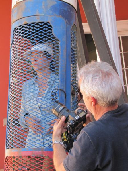 Directora del film imaginando &quot;sensaciones al interior de la cápsula&quot;