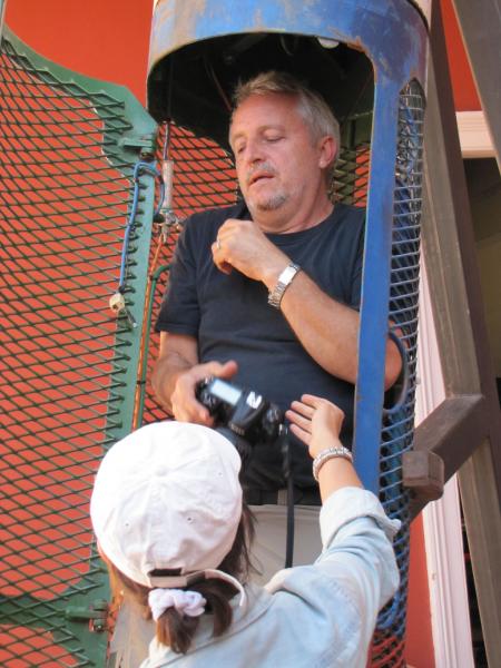Director de Fotografía Checco Varese entrando a fenix 2